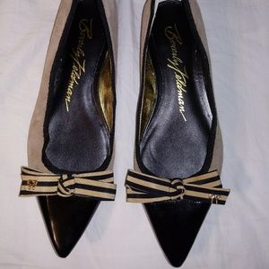 Beverly Feldman Black and Creme Flats